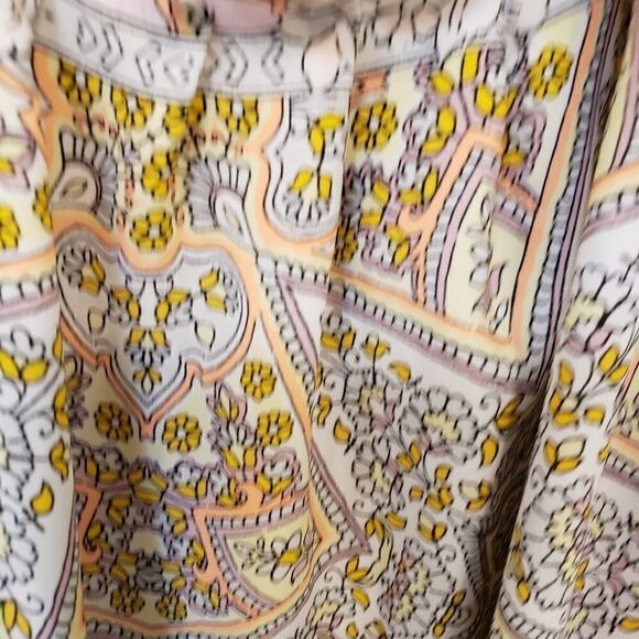 "Lauren Conrad " Woman's multicolored sleeveless top Size: medium pre-owned - Picture 3 of 7